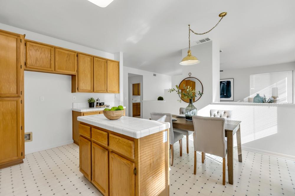 8893 Marketta Court