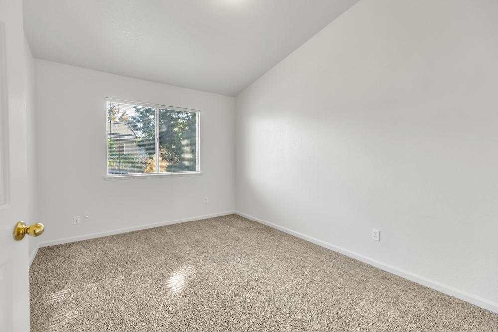 8893 Marketta Court