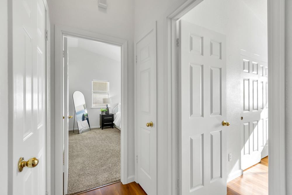 8893 Marketta Court
