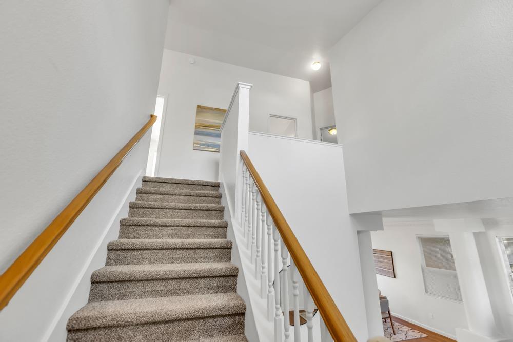 8893 Marketta Court