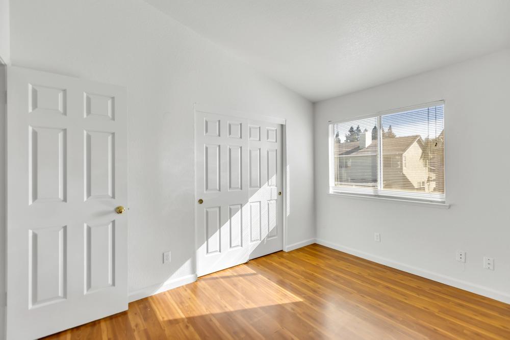 8893 Marketta Court