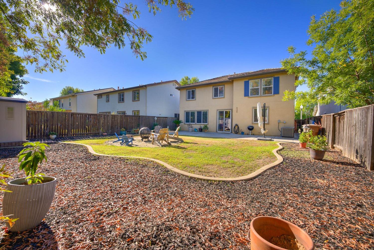 1612 Drummond Lane