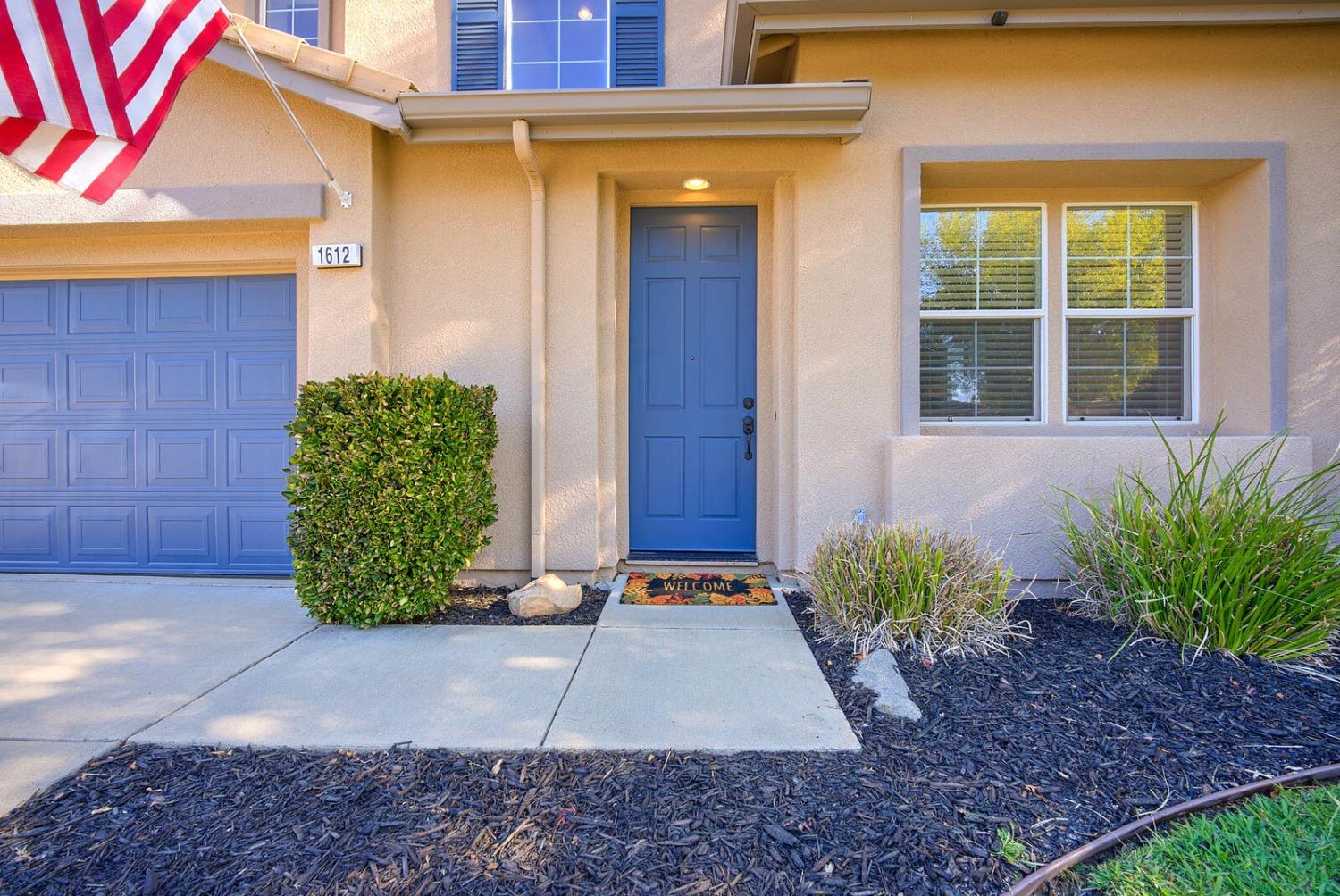 1612 Drummond Lane