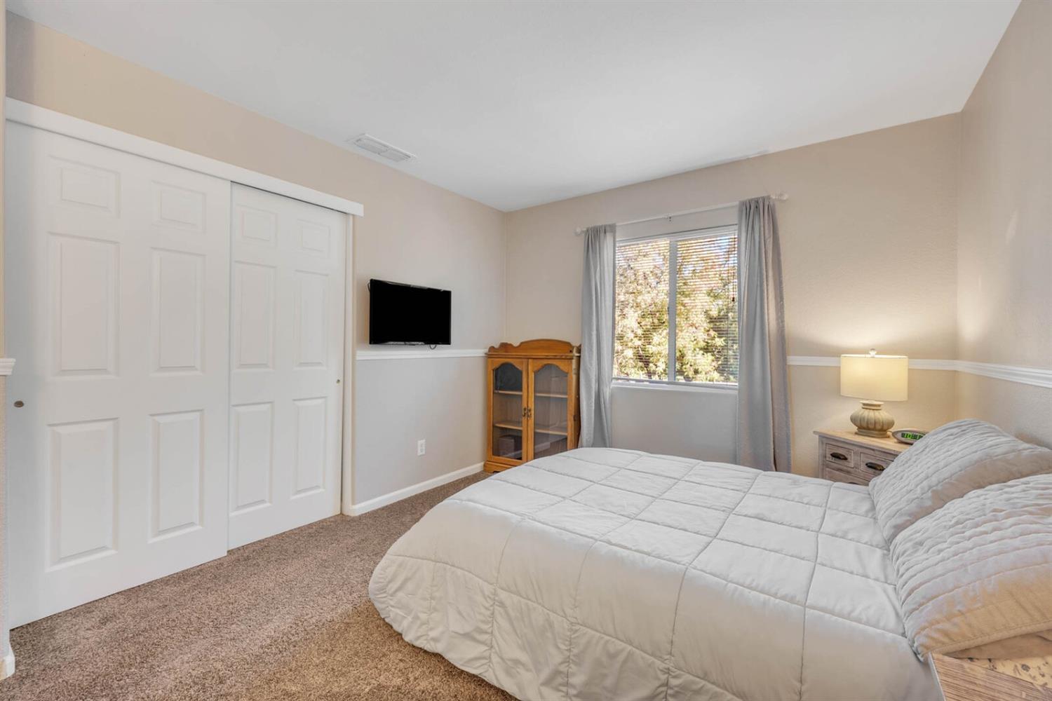 1612 Drummond Lane