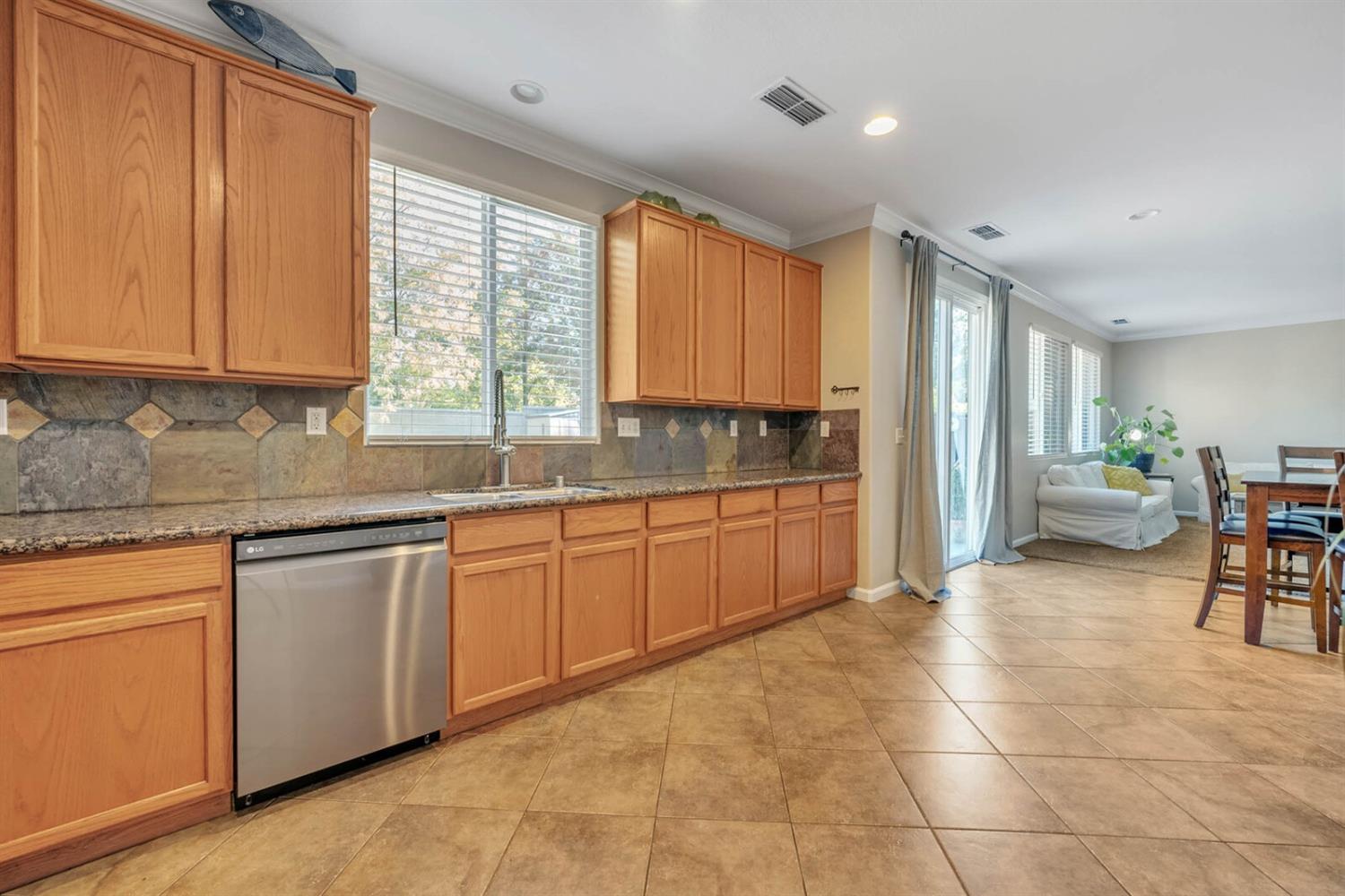 1612 Drummond Lane
