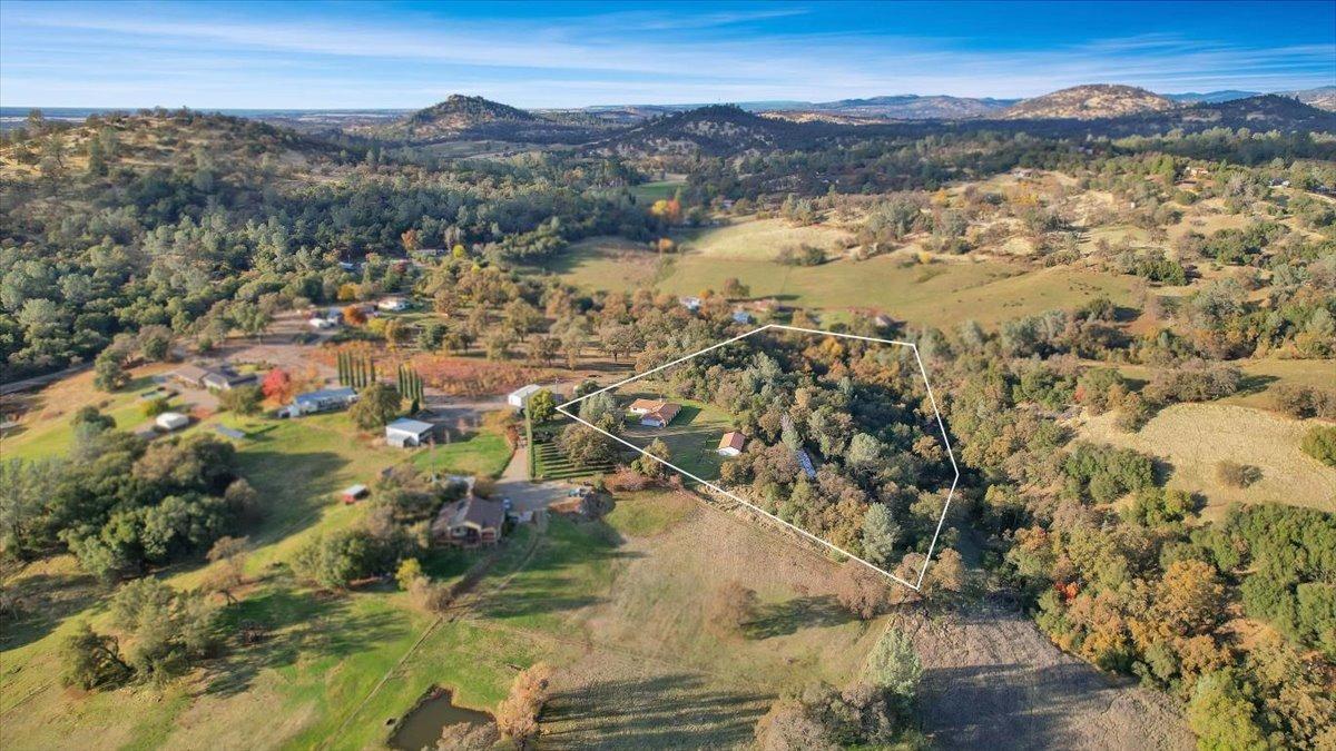 7087 Madrone Lane