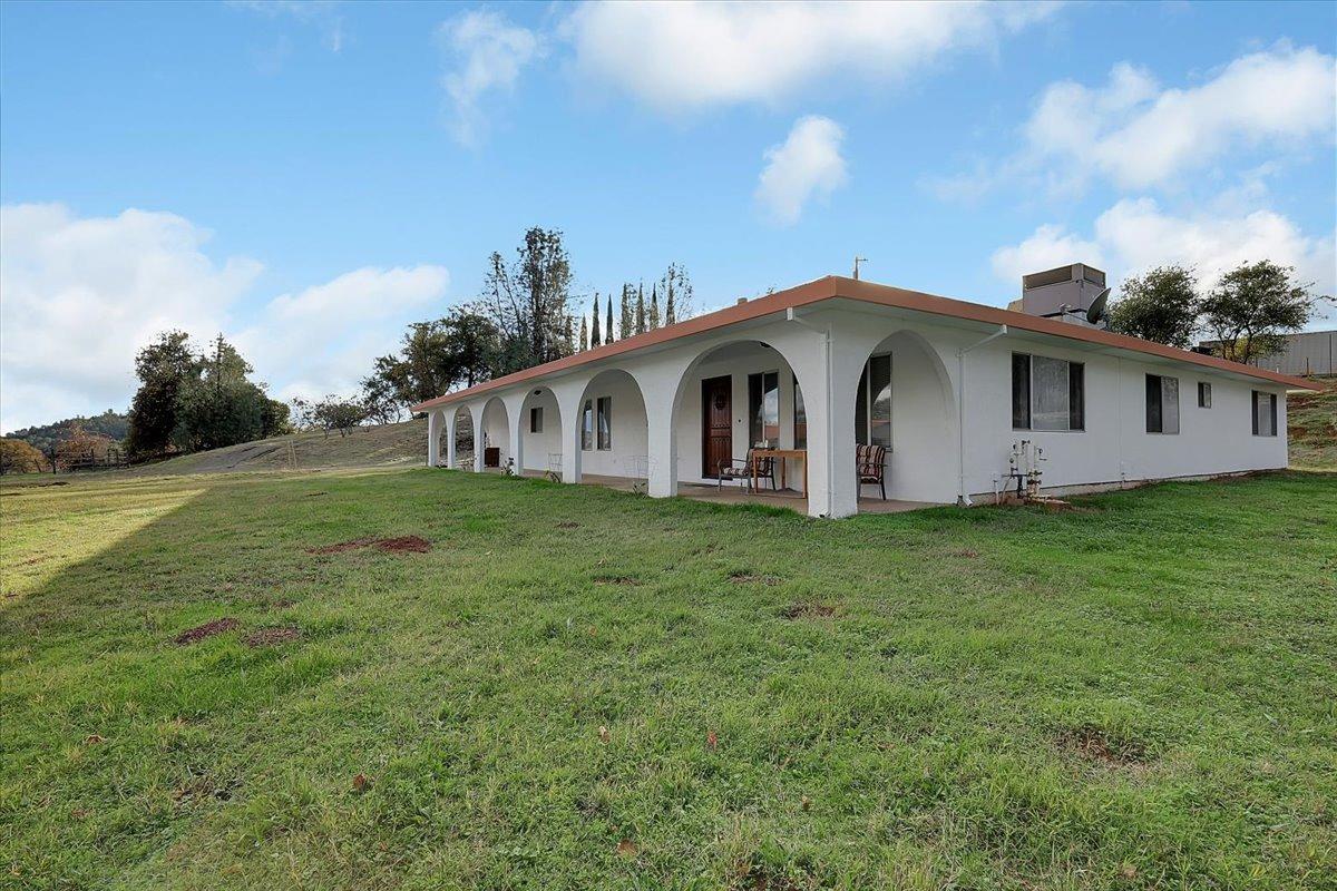 7087 Madrone Lane