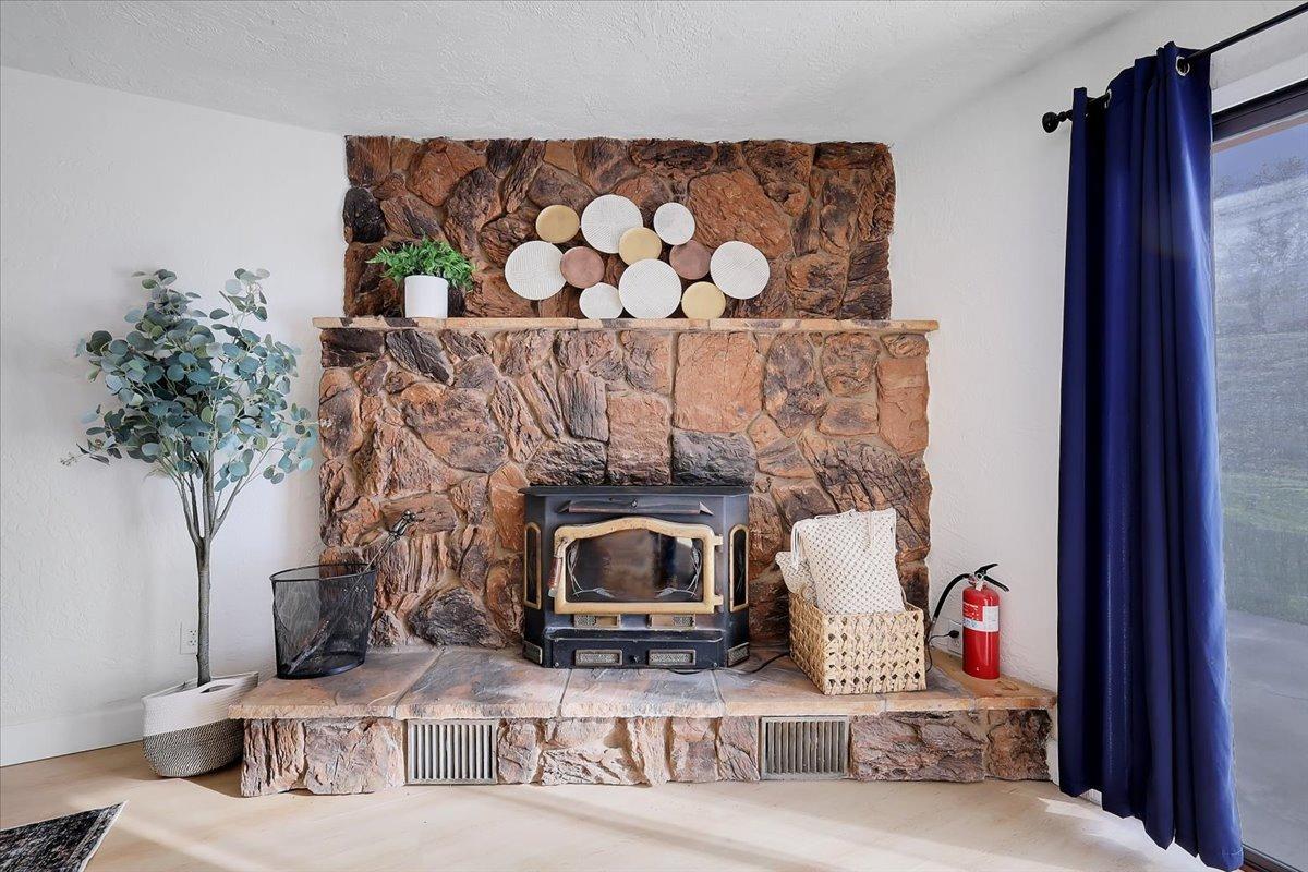 7087 Madrone Lane