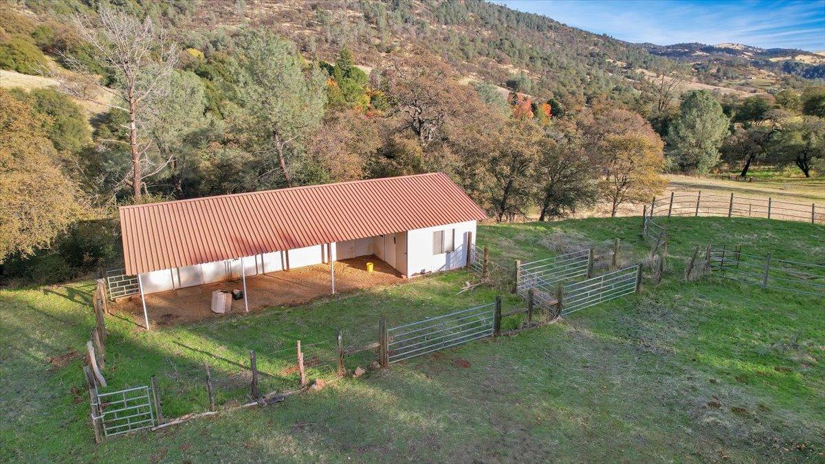 7087 Madrone Lane
