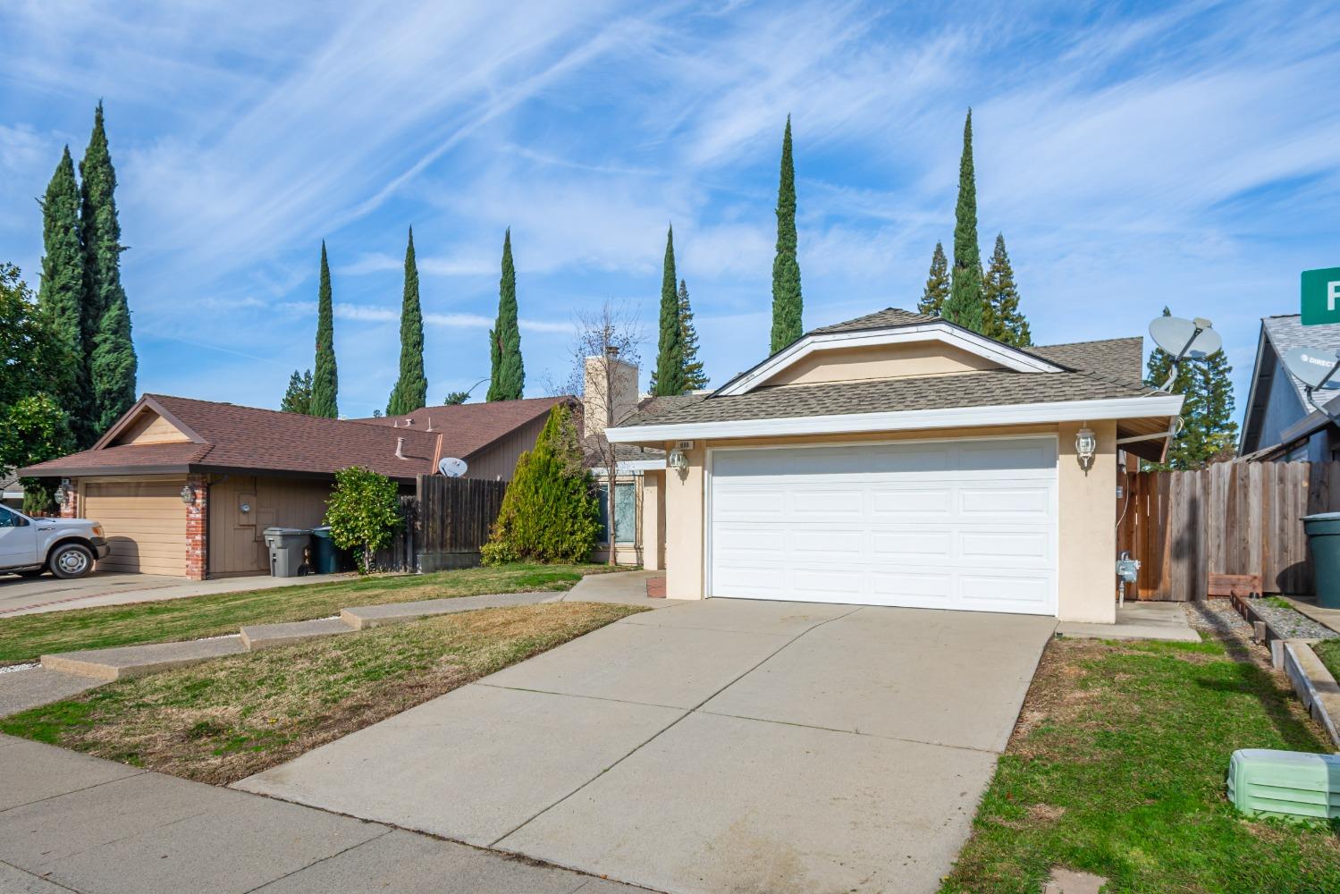 688 Portside Circle