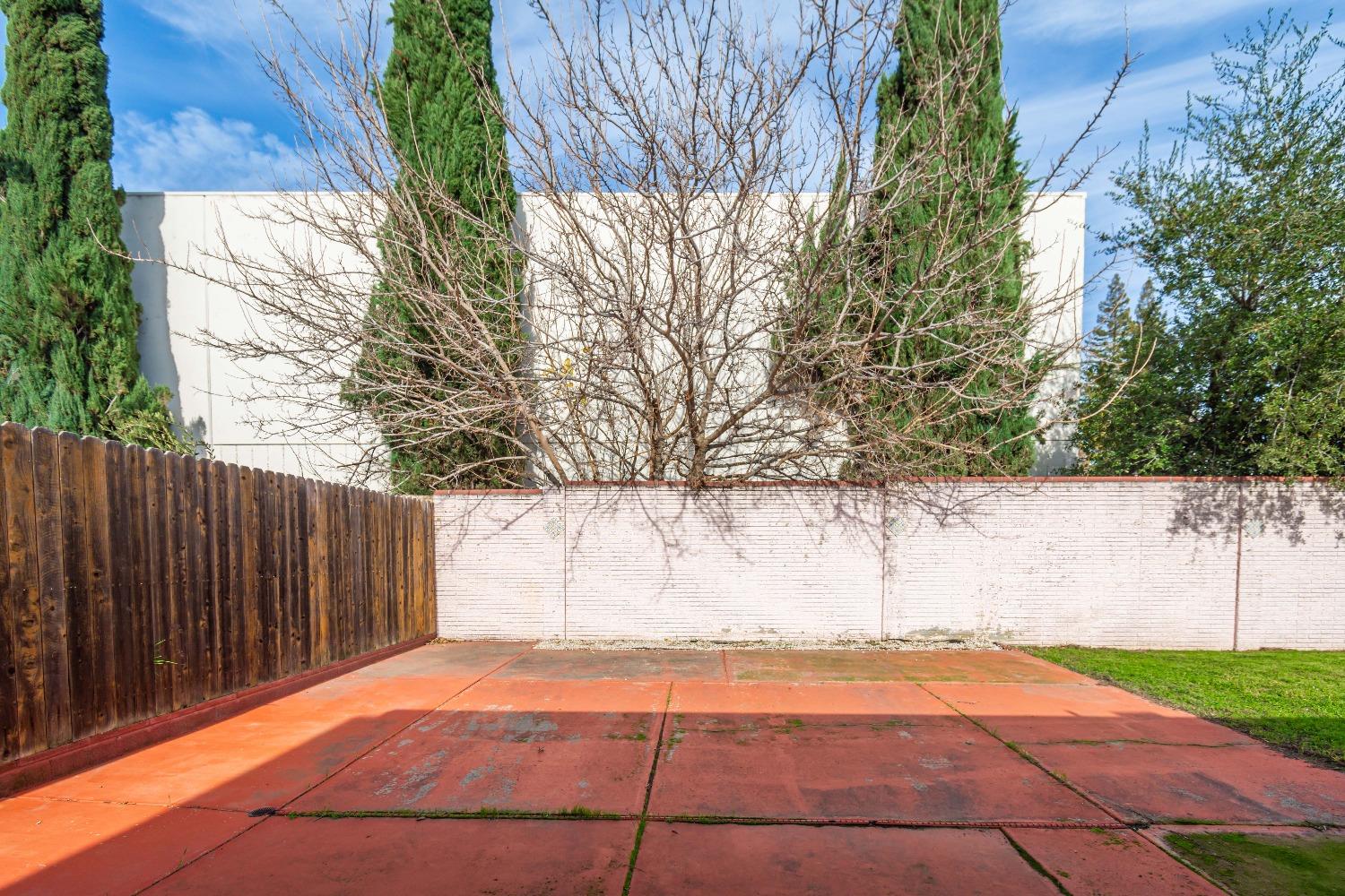 688 Portside Circle