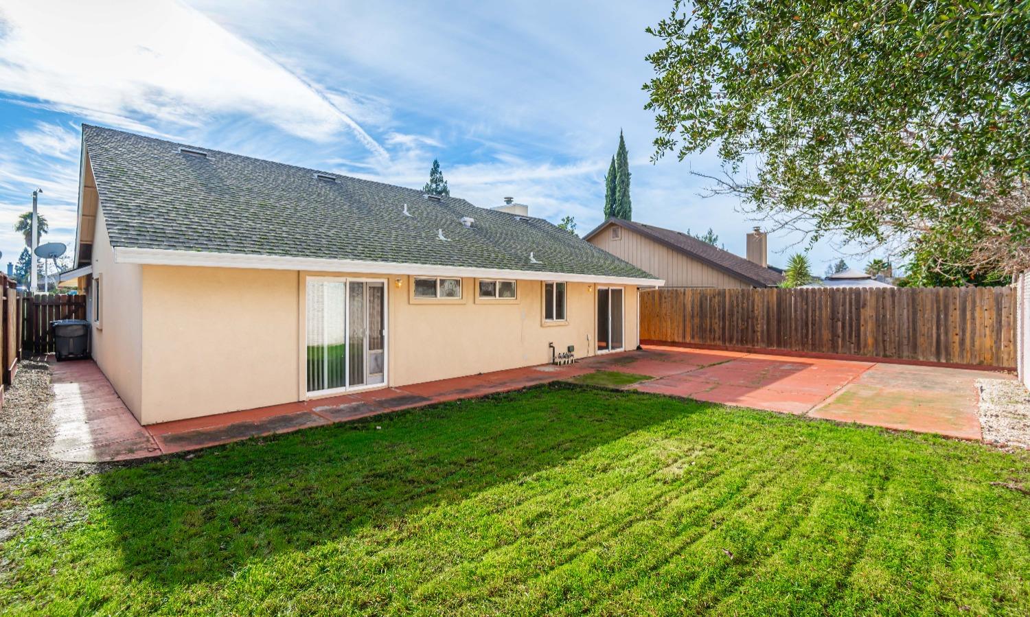 688 Portside Circle