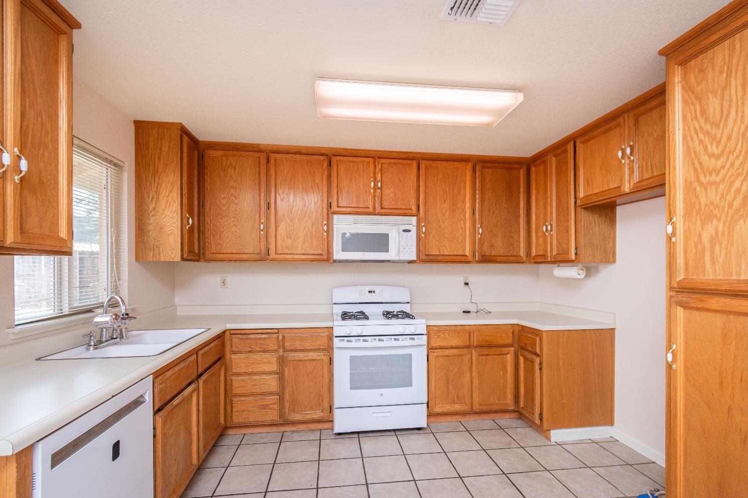 688 Portside Circle
