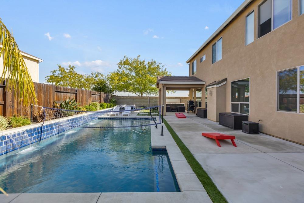 1775 Newark Court