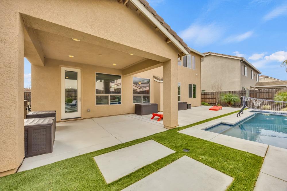 1775 Newark Court