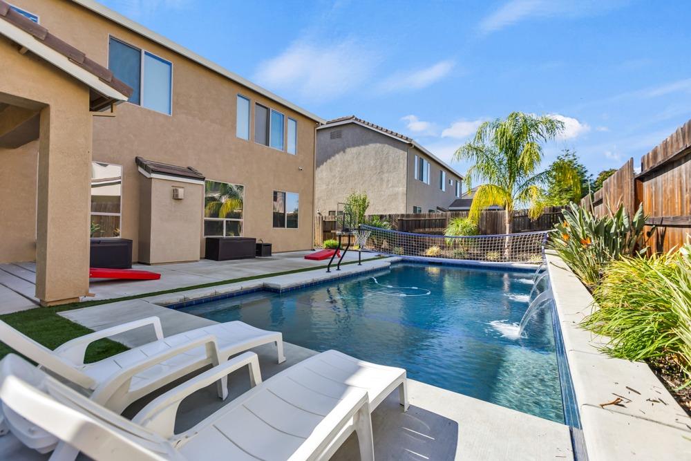1775 Newark Court