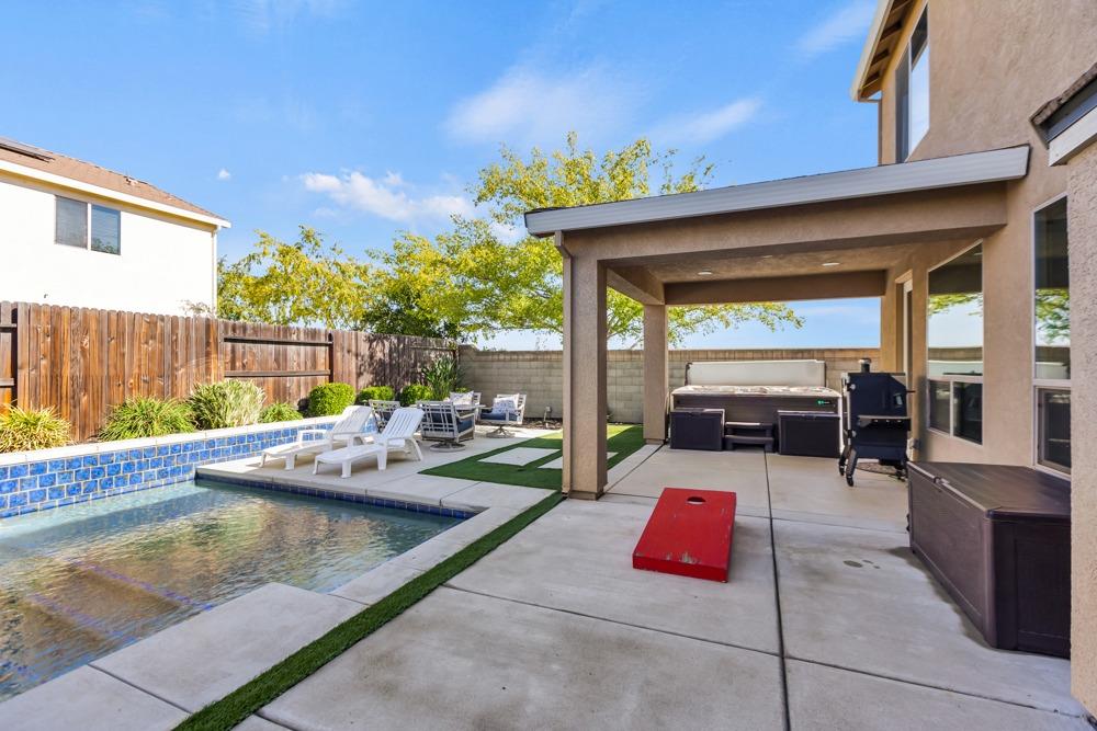 1775 Newark Court