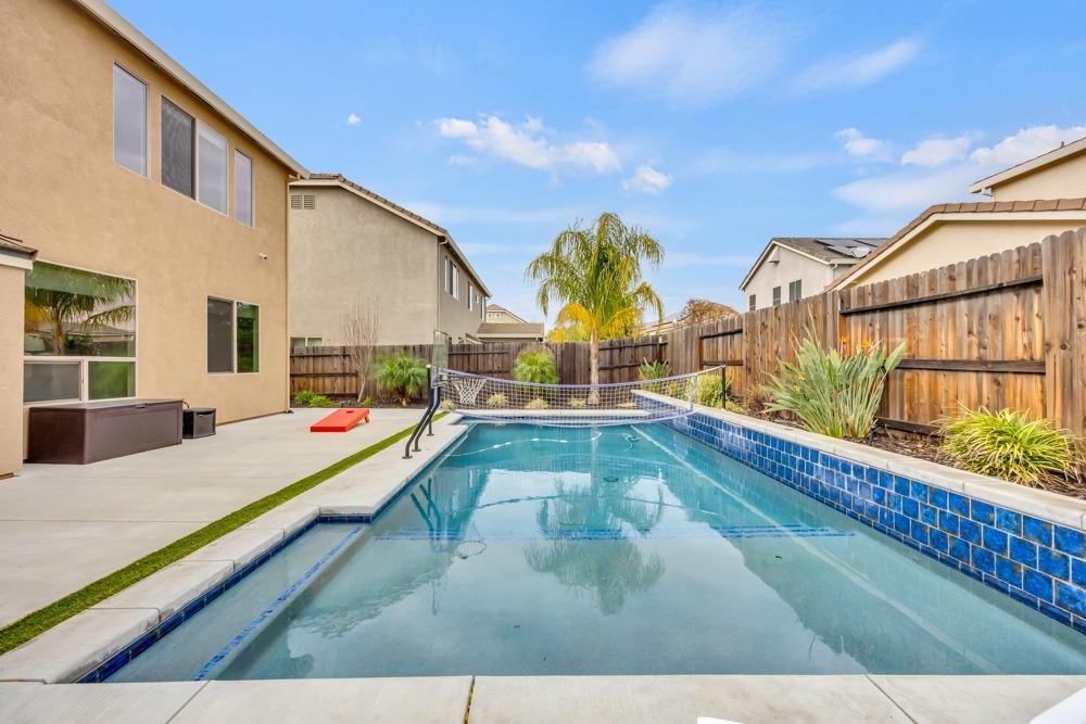 1775 Newark Court