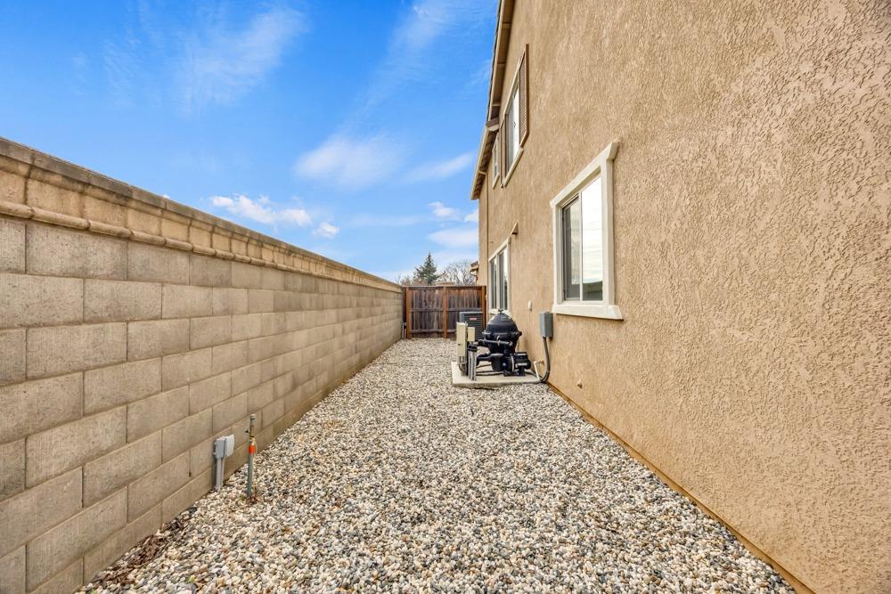 1775 Newark Court