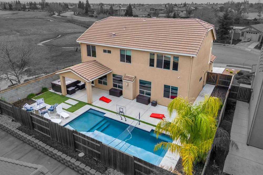 1775 Newark Court