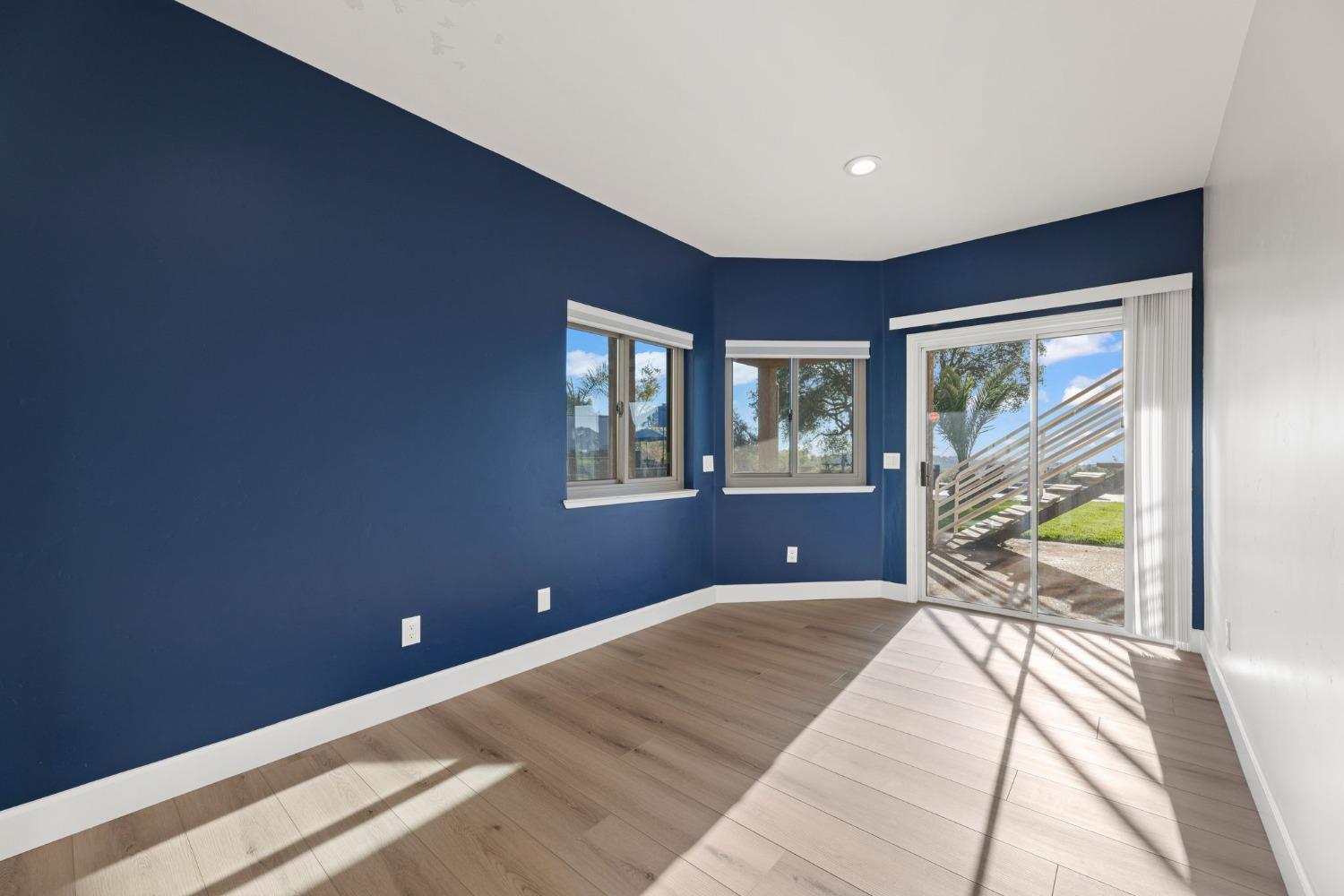 5856 Fernwood Drive