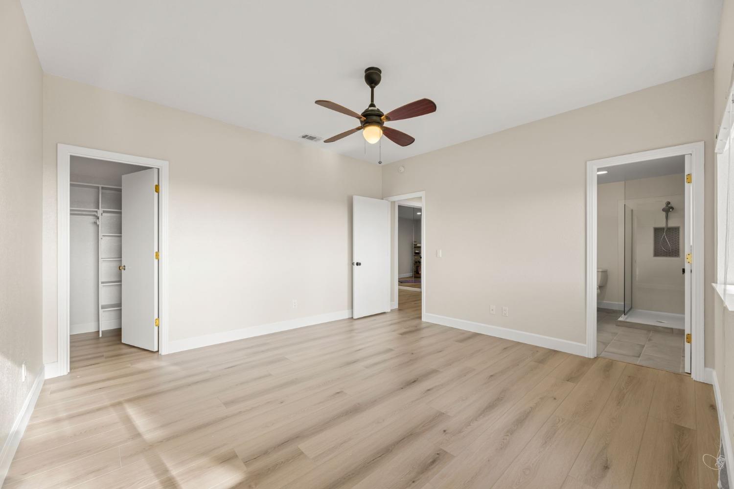 5856 Fernwood Drive