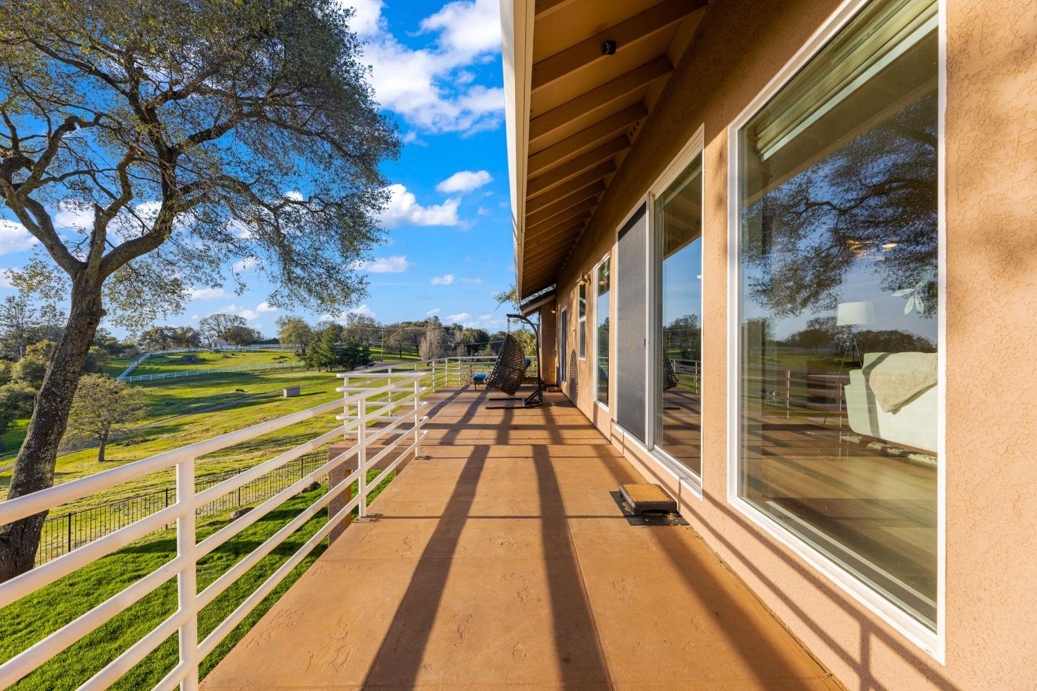 5856 Fernwood Drive