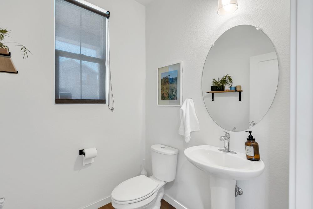 33 Seasmoke Place