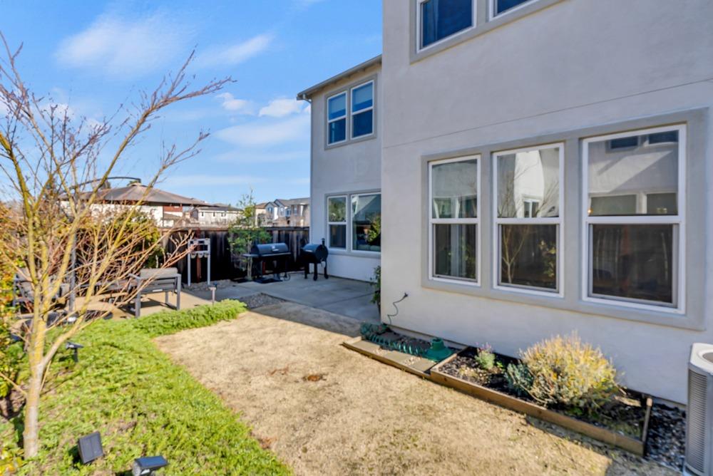33 Seasmoke Place