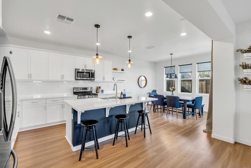 33 Seasmoke Place