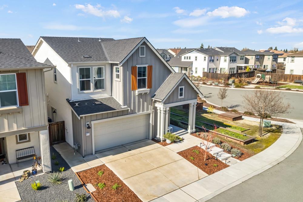 33 Seasmoke Place