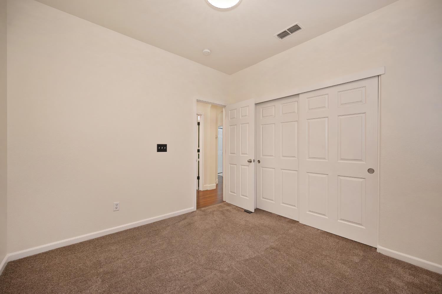 12368 Pawcatuck Way