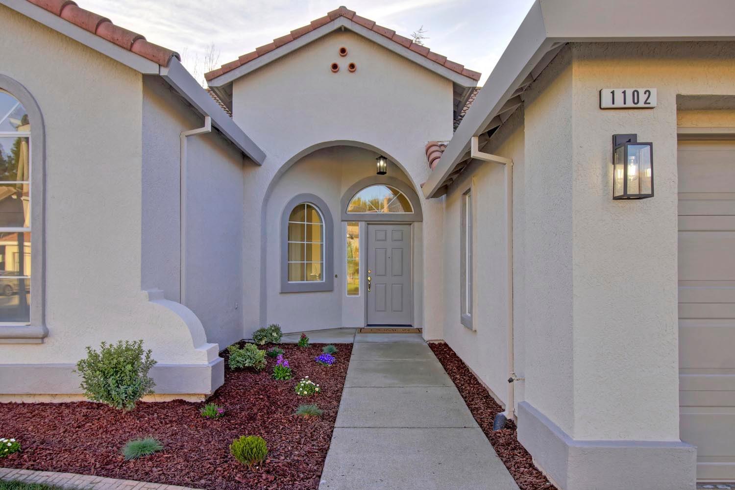 1102 Sedona Street