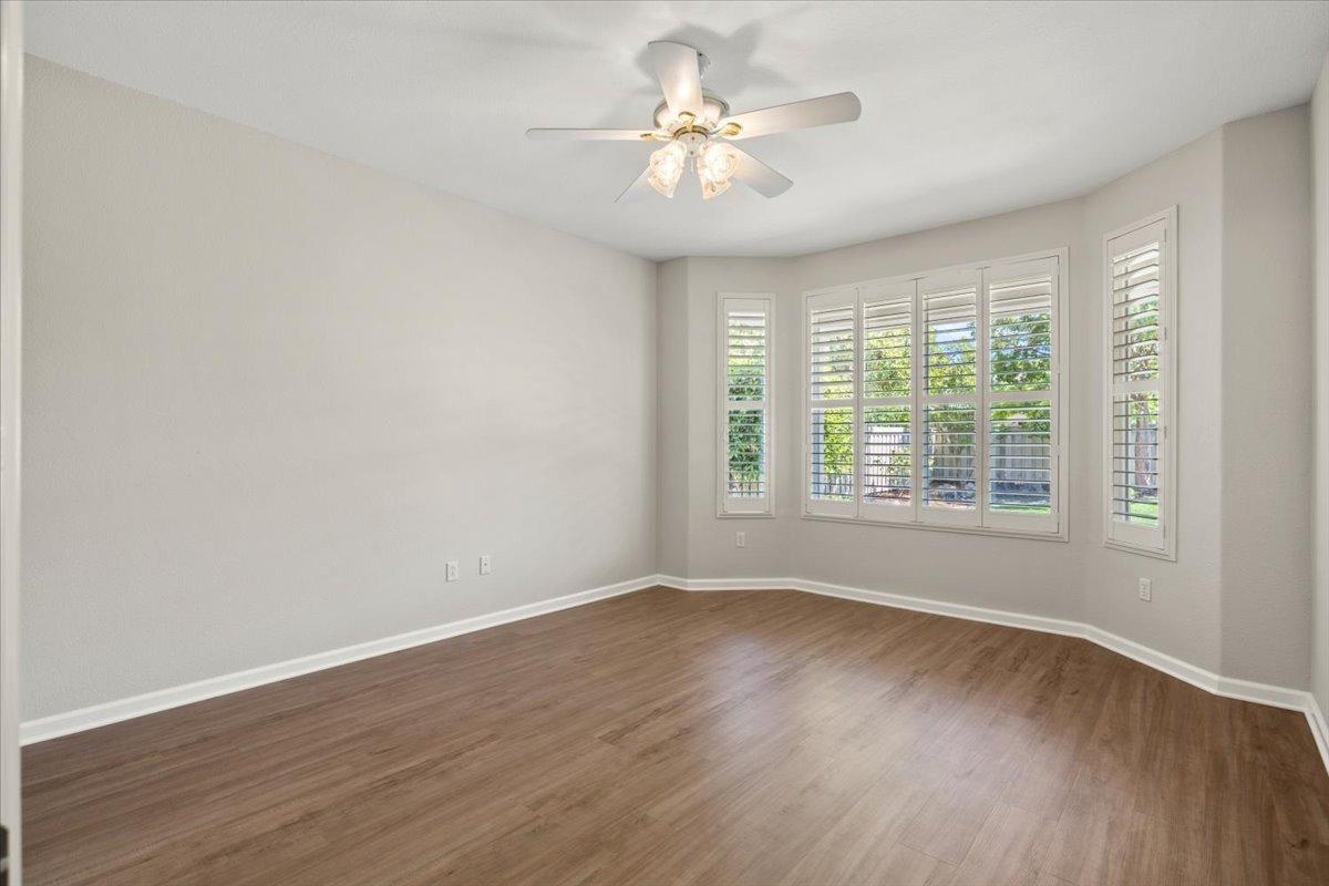 127 Stags Leap Lane