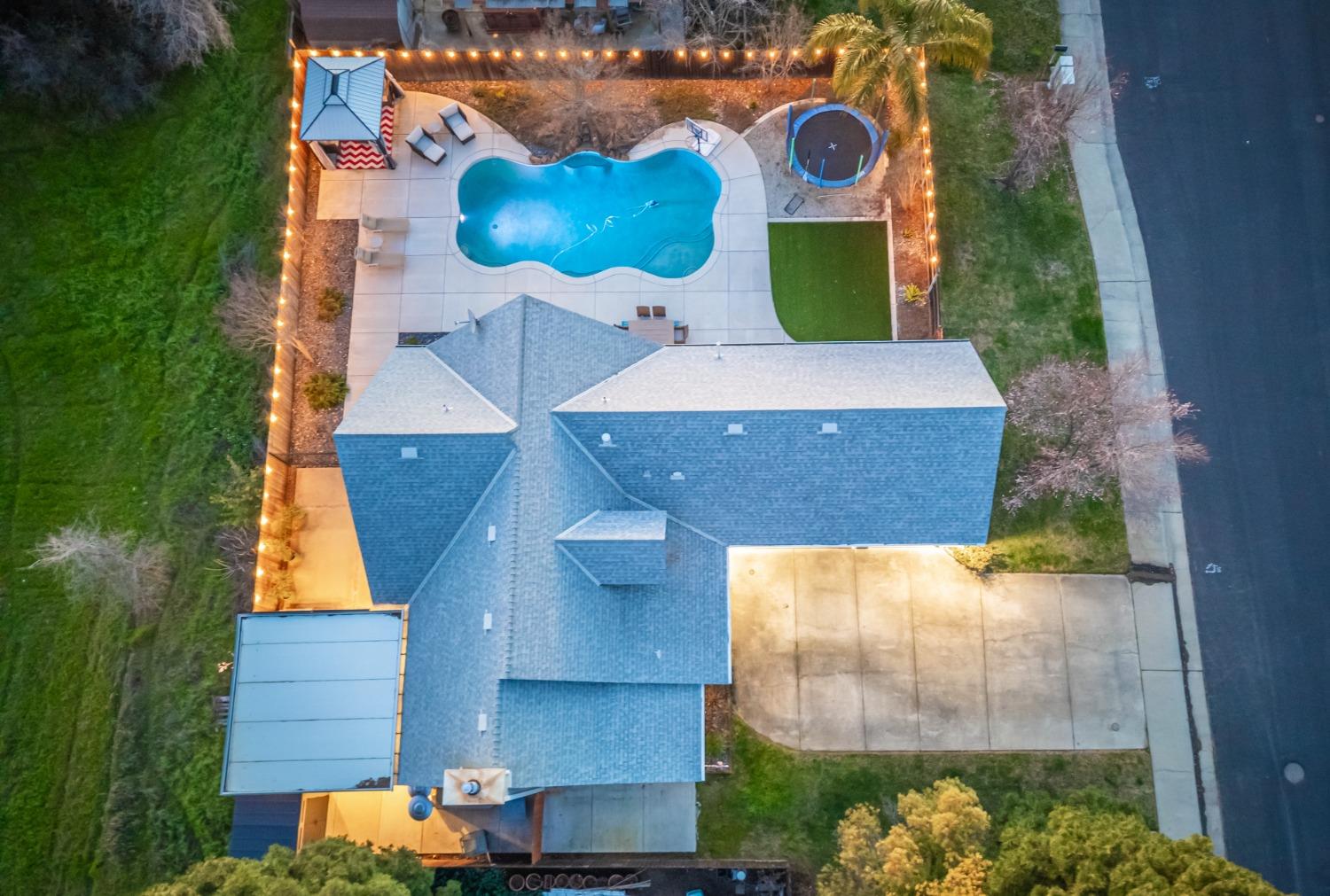 6346 David Avenue