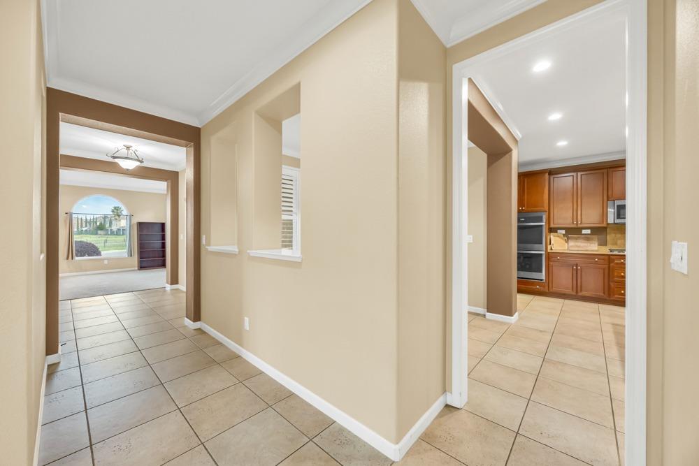 104 Snowdown Court