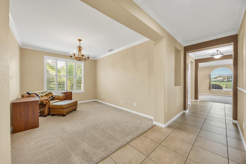 104 Snowdown Court