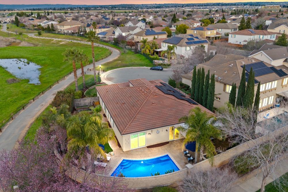 104 Snowdown Court