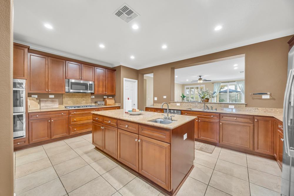 104 Snowdown Court