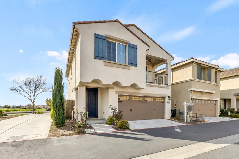 4021 Neapolis Lane