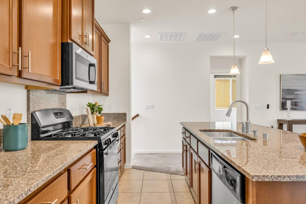 4021 Neapolis Lane