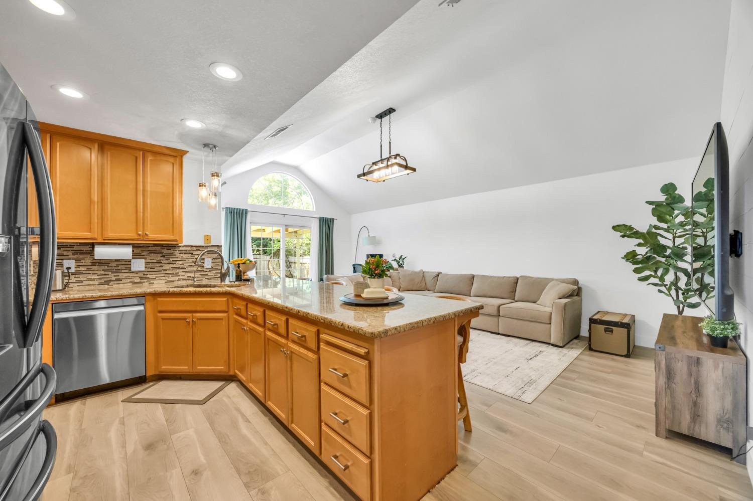 5348 Pacific Palm Court