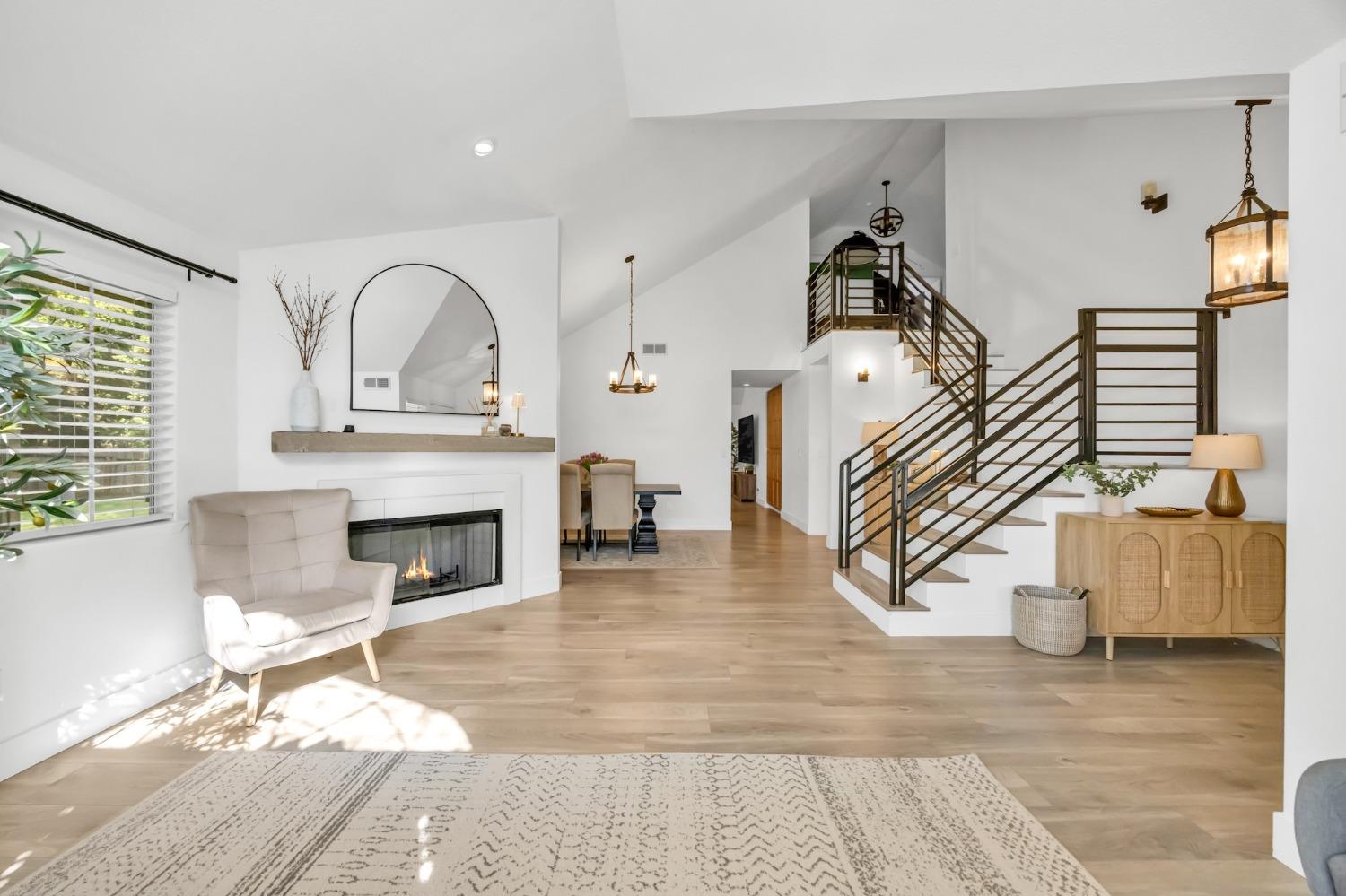5348 Pacific Palm Court