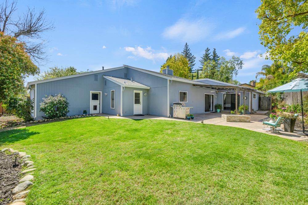 4926 Livoti Avenue