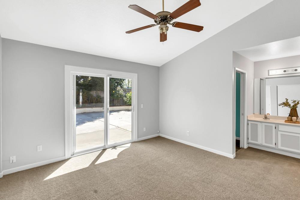 5214 Laguna Park Drive