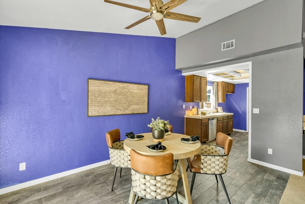 5214 Laguna Park Drive