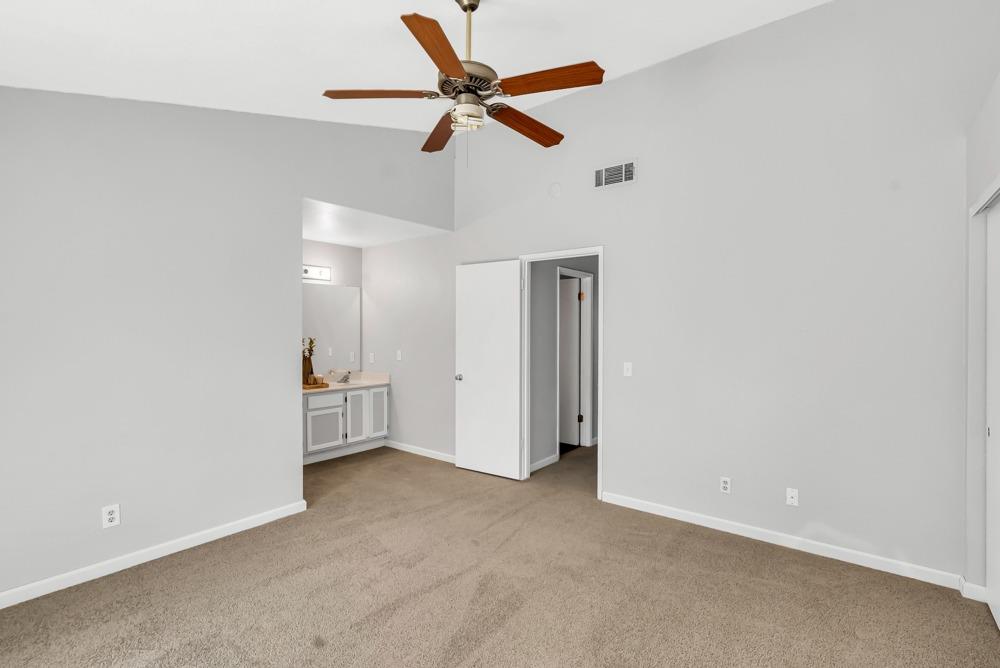 5214 Laguna Park Drive