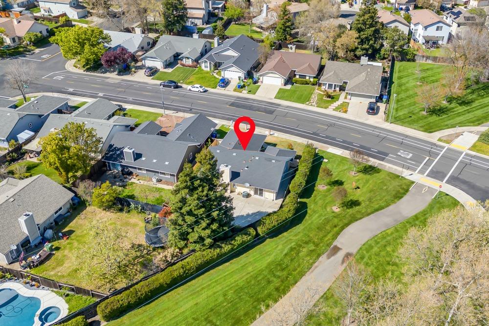 5214 Laguna Park Drive