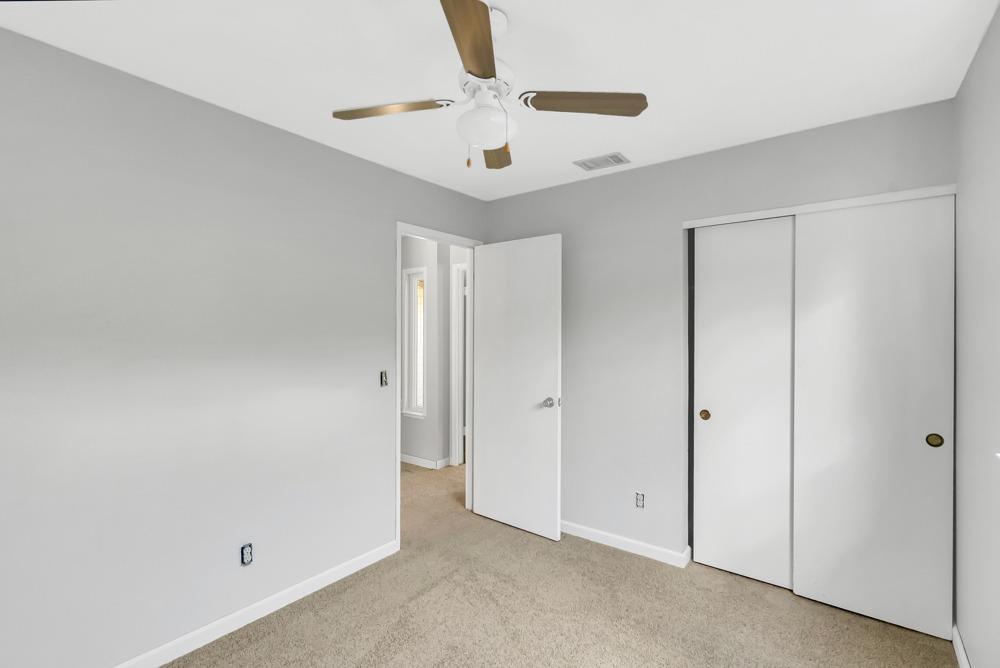 5214 Laguna Park Drive