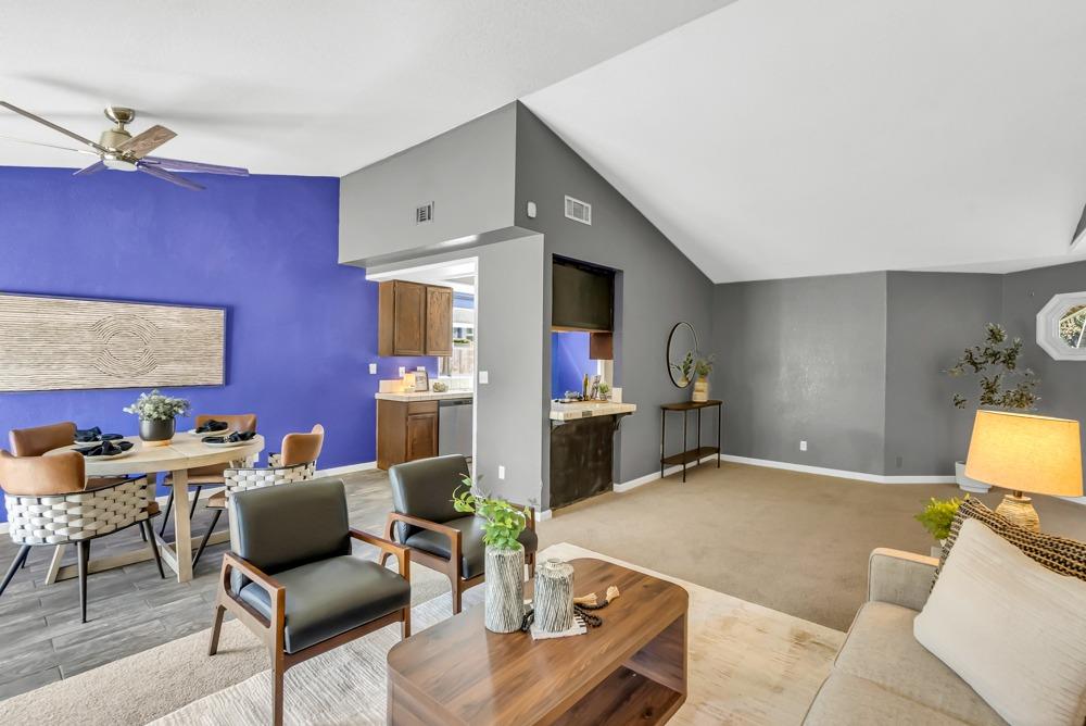 5214 Laguna Park Drive